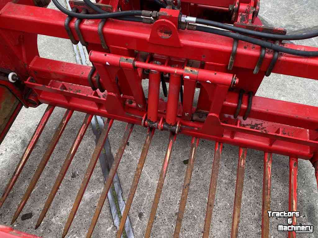 Silage cutting bucket Redrock Alligator Kuilhapper met hefmast