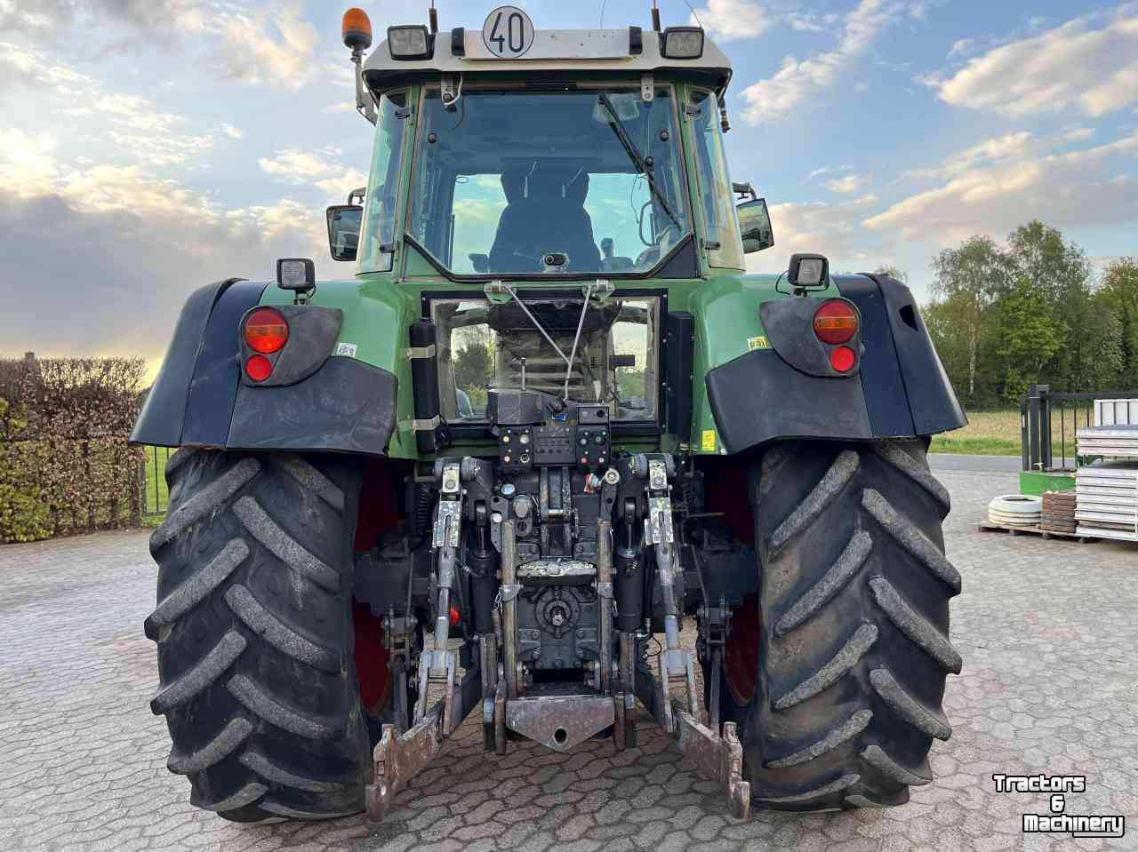 Tractors Fendt 916