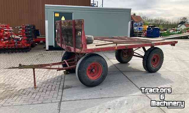 Agricultural wagon Spijkstaal Landbouwwagen / Landbouw aanhanger / Balenwagen / Platte wagen / Vierwielige aanhangwagen