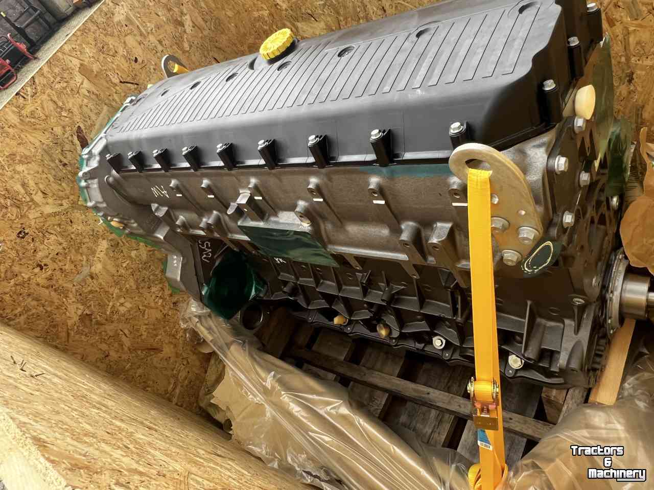 Combine Case-IH FPT Motor Long Block 6cil F3BFE613D Parts no:5802216957R