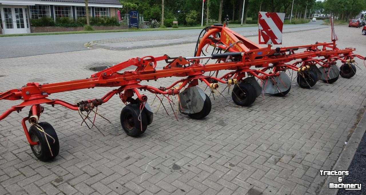Tedder Niemeyer HR 905 DH Schudder