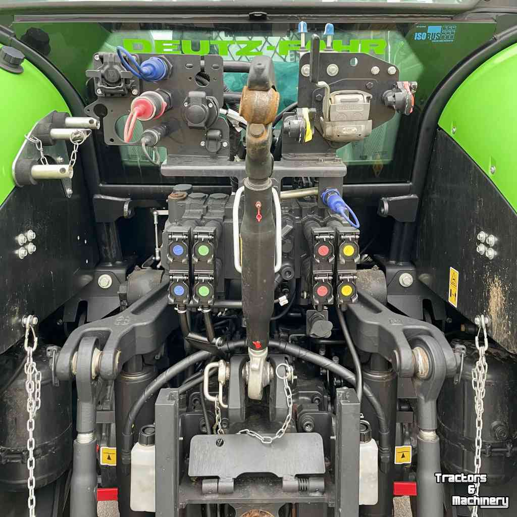 Tractor Deutz-Fahr Deutz Fahr Agrotron 6130.4 RV shift