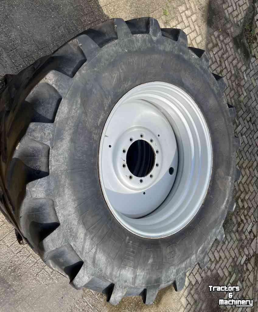 Wheels, Tyres, Rims & Dual spacers Michelin 710/70 R 38