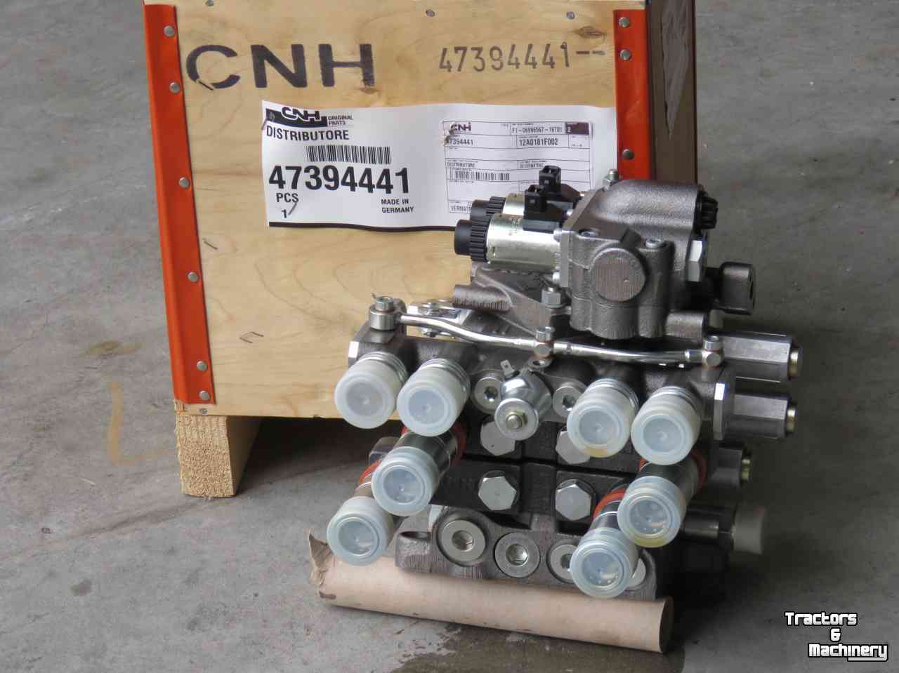 Tractor New Holland NewH / Case-IH Mechanische ventielenblok - 3 + 1 ventielen + EDC CNH nr:47394441