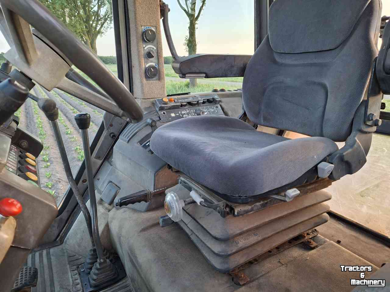 Tractor Renault 155-54TX