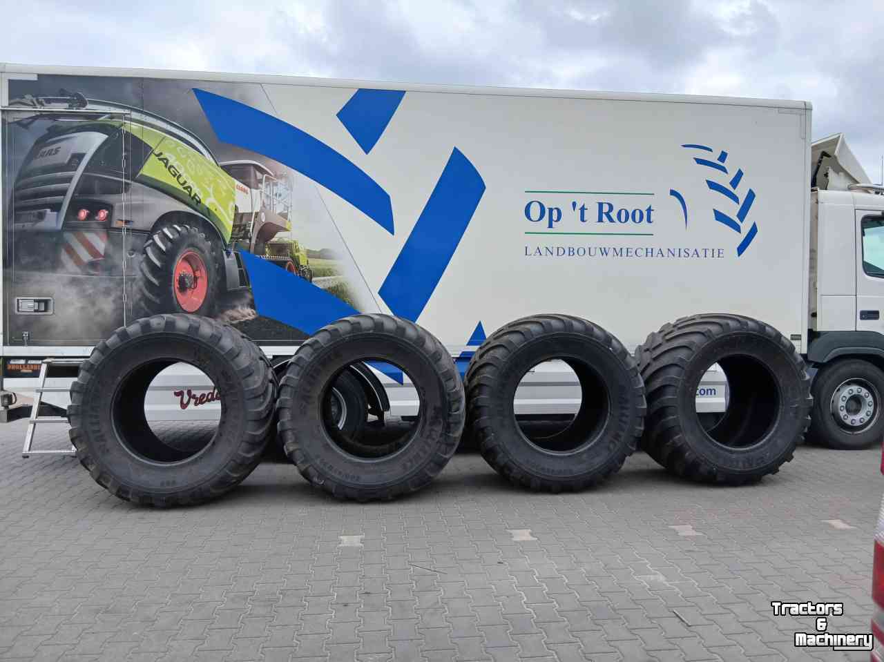 Wheels, Tyres, Rims & Dual spacers Alliance 800/45R30.5