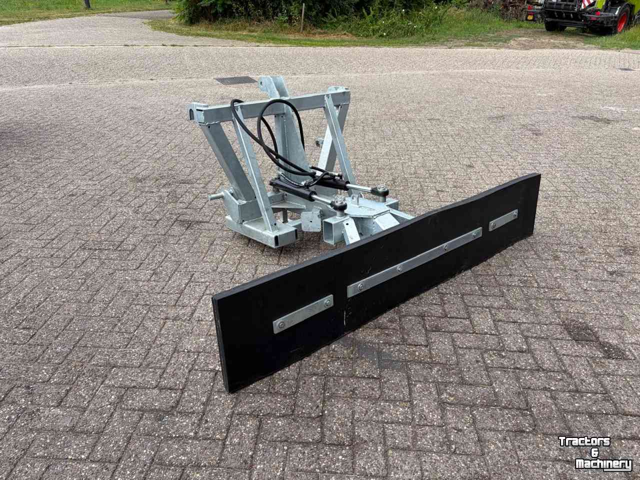 Rubber yard scraper Hemach Rubberschuif hydraulisch verstelbaar 1,75m EURO DEMO
