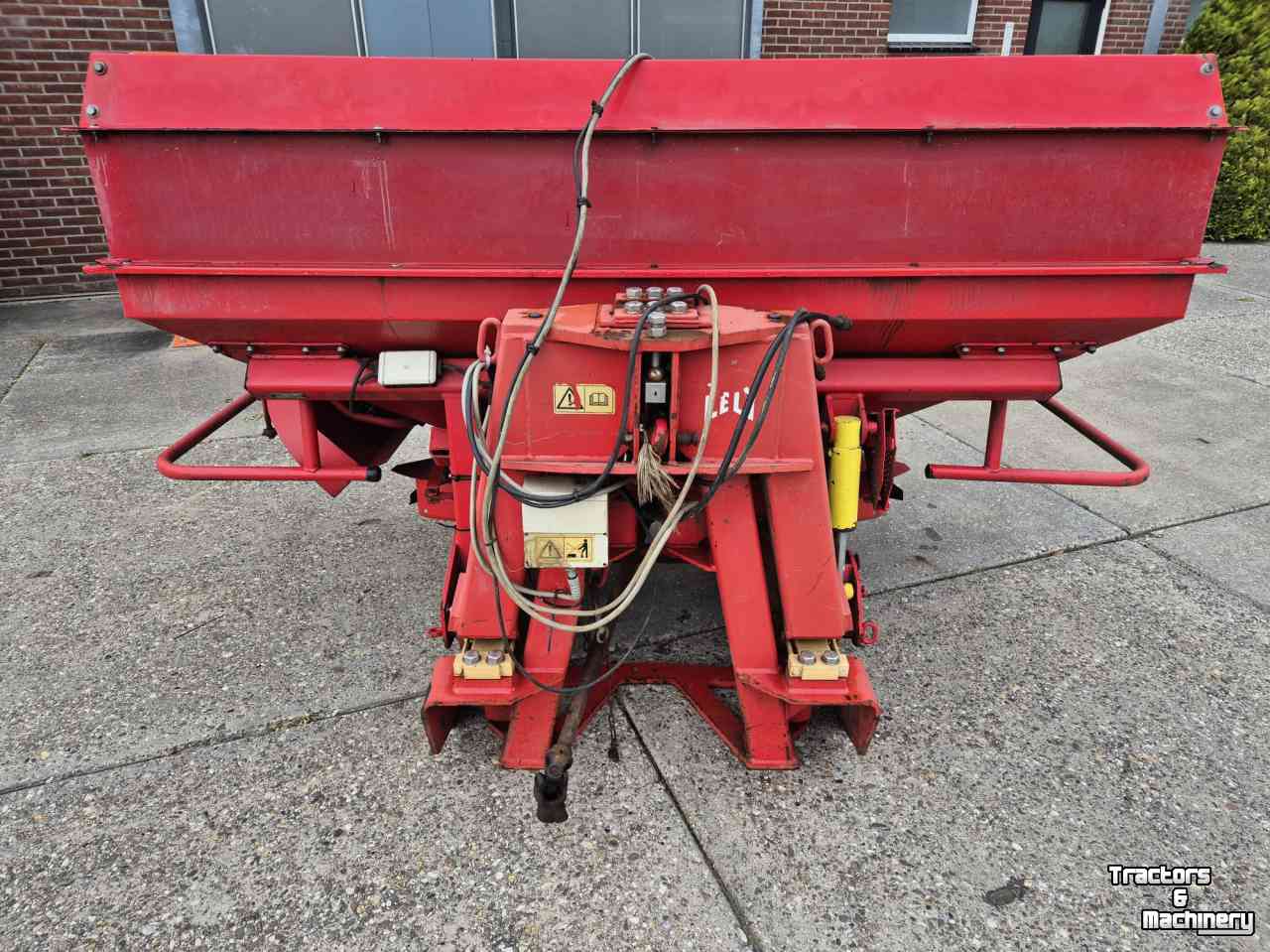 Fertilizer spreader Lely Centerliner strooier