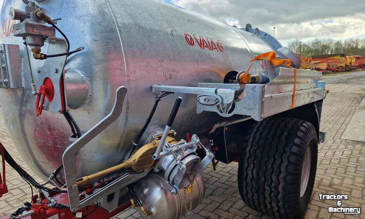 Water bowsers Vaia MB 38 Waterwagen