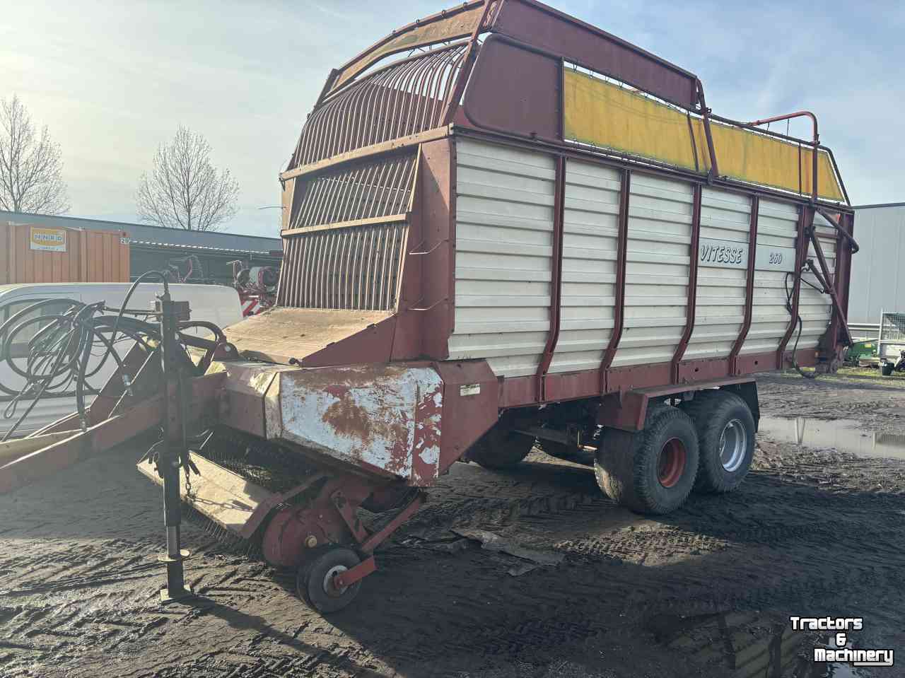 Self-loading wagon Strautmann Vitesse 260