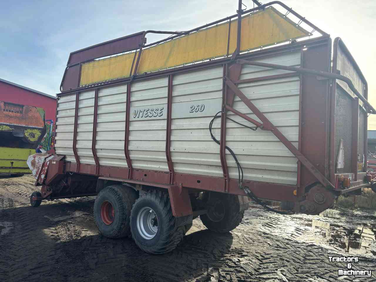 Self-loading wagon Strautmann Vitesse 260