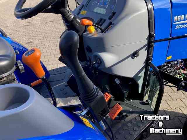 Tractor New Holland BOOMER 45 HST STAGE V