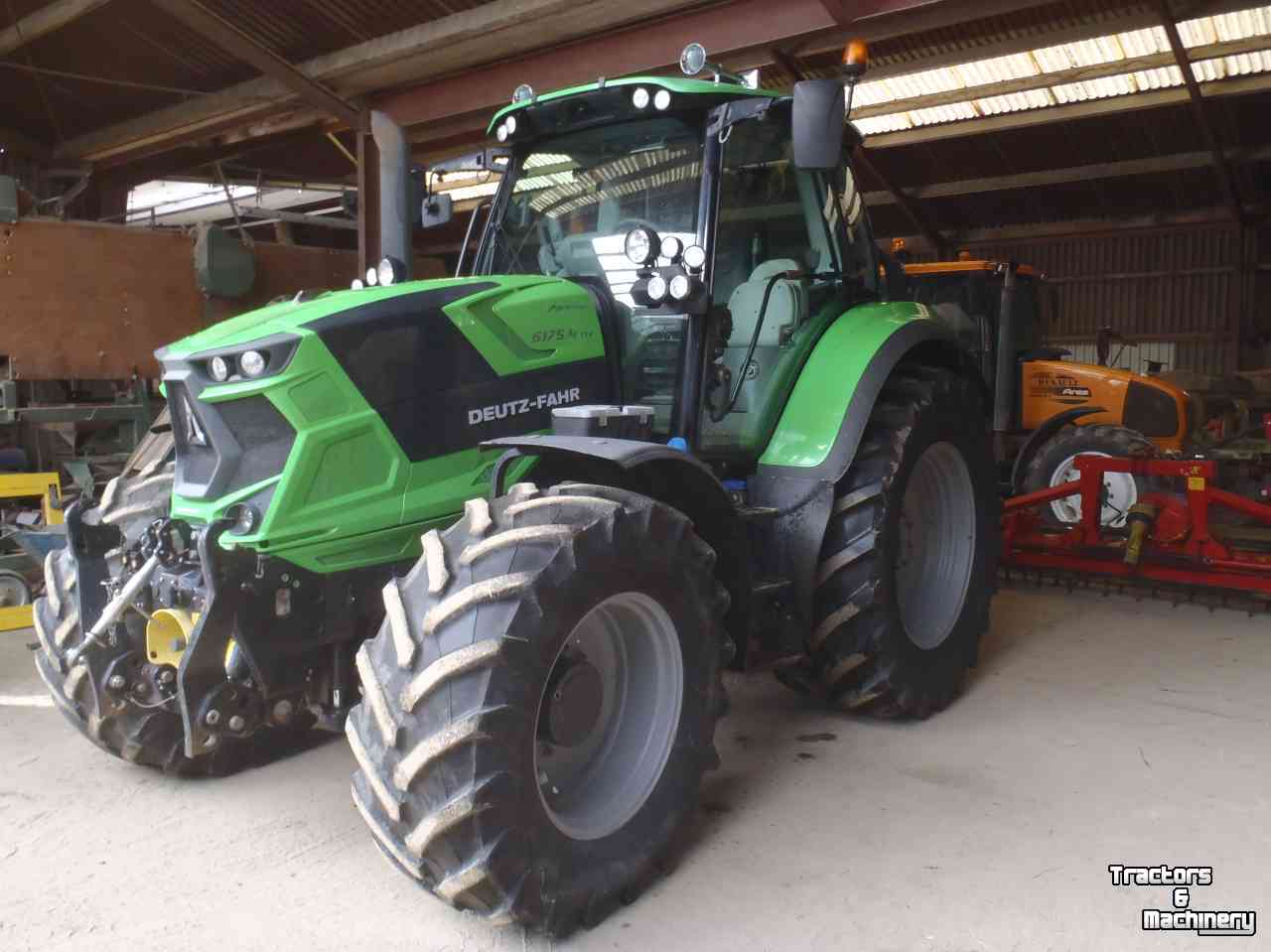 Tractors Deutz-Fahr agrotron 6175-4 TTV