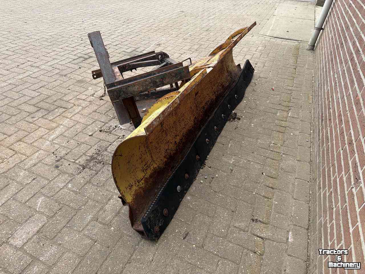 Rubber yard scraper  Rubberschuif