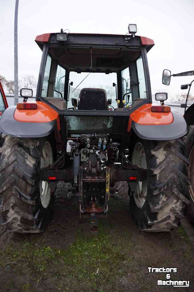 Tractors New Holland M100 2wd
