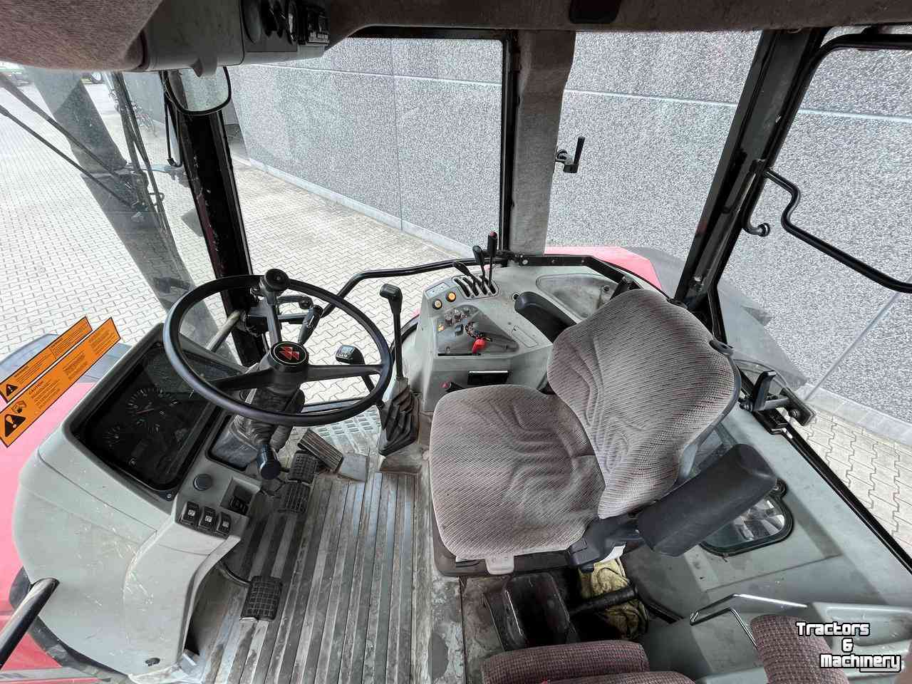 Tractors Massey Ferguson 8110