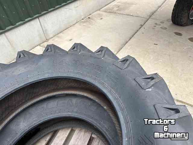 Wheels, Tyres, Rims & Dual spacers  14.9 28       2 stuks