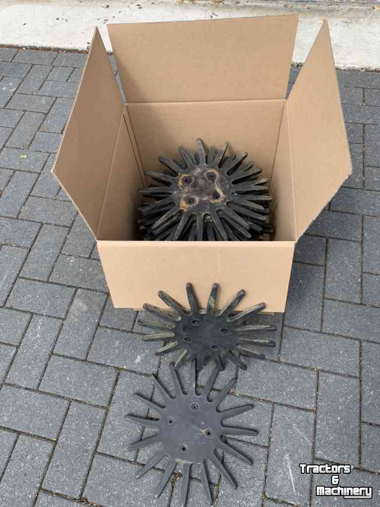 Other fertilization equipment and accessories Steketee Gebruikte onderdelen schoffelmachine