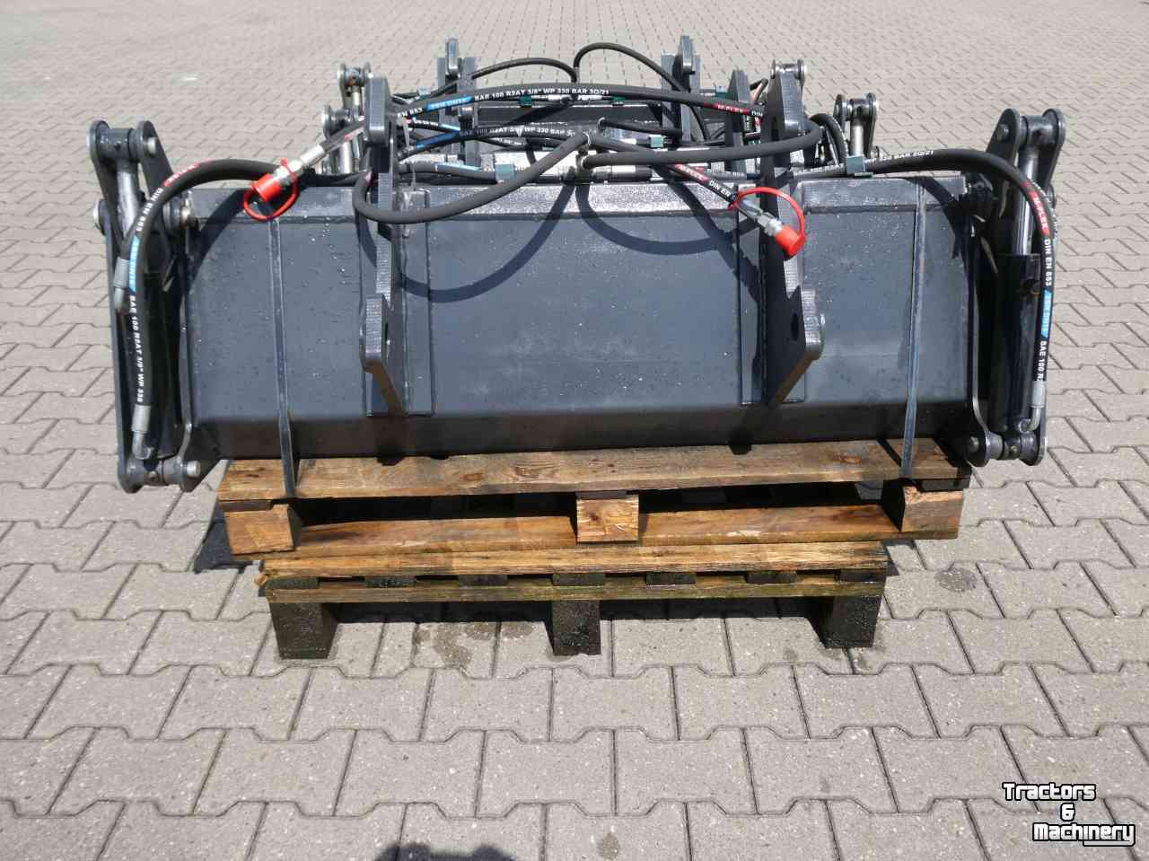 Other attachments and accessories Hofstede 4 in 1 bak graaf compact bak hydraulisch 1.2  1.4m