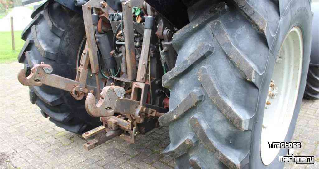 Tractors Massey Ferguson 8130