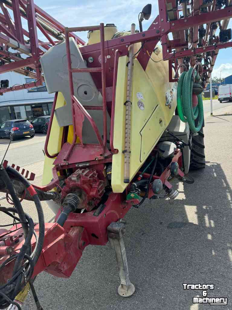 Fieldsprayer pull-type Hardi Commander 4400i
