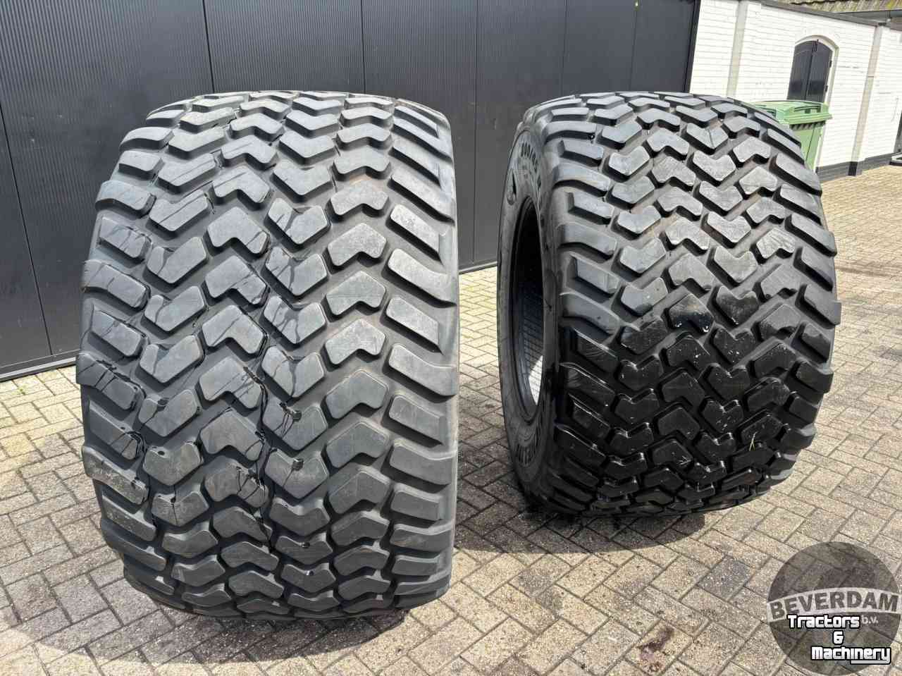 Wheels, Tyres, Rims & Dual spacers Michelin CargoxBIB 800/45R30.5