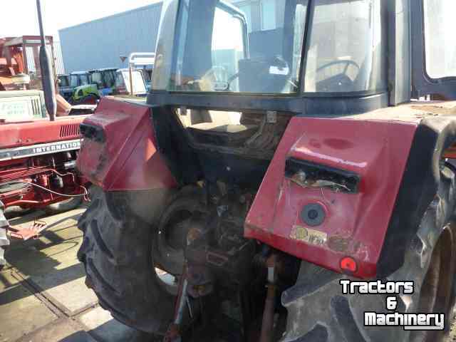 Tractors Case-IH 845 xl