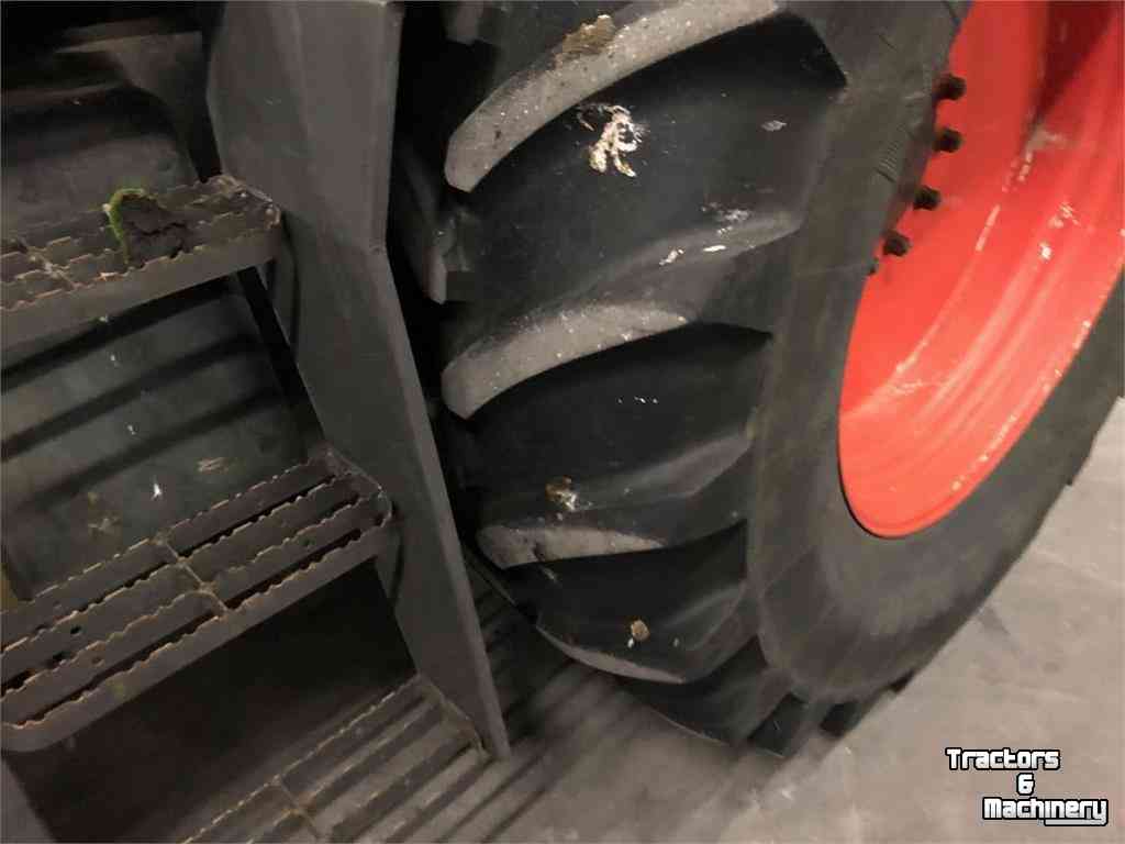 Tractor Claas Ares 700 Series