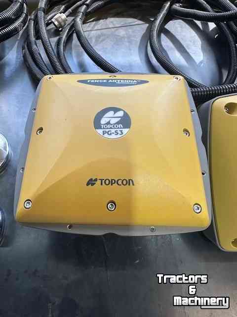 GPS steering systems and attachments Topcon 3D