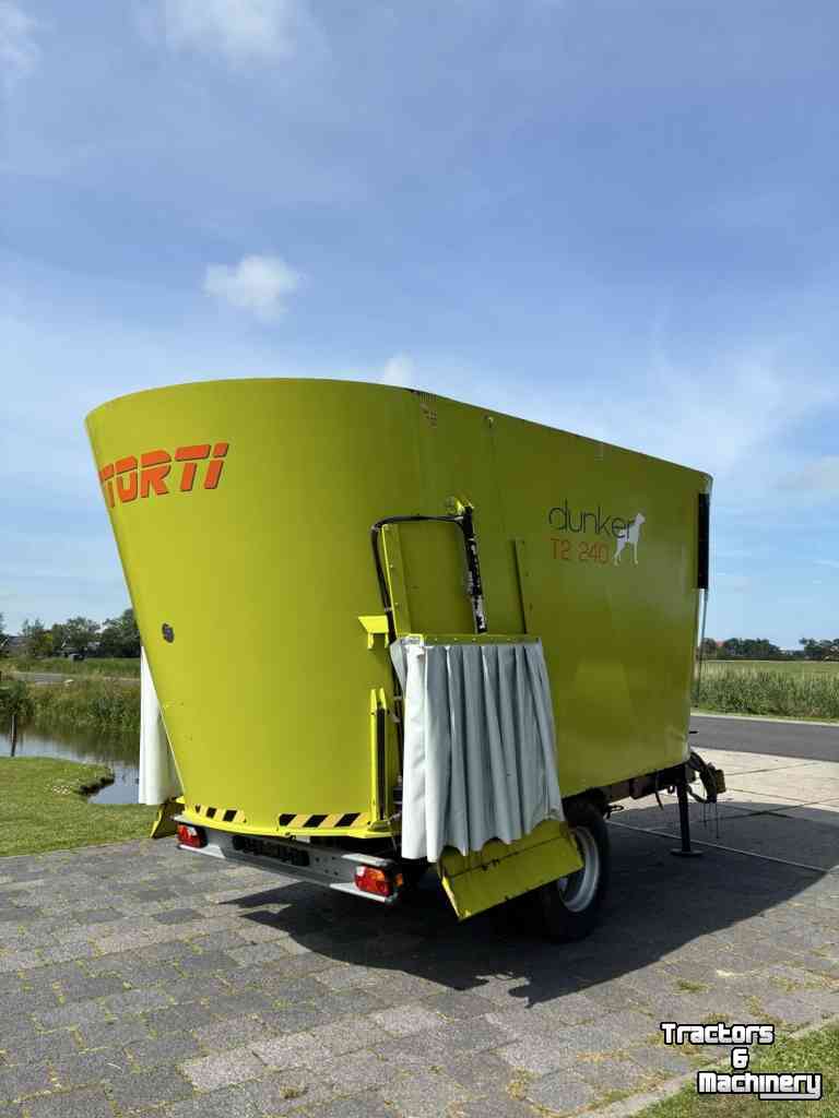 Vertical feed mixer Storti Dunker T2 240