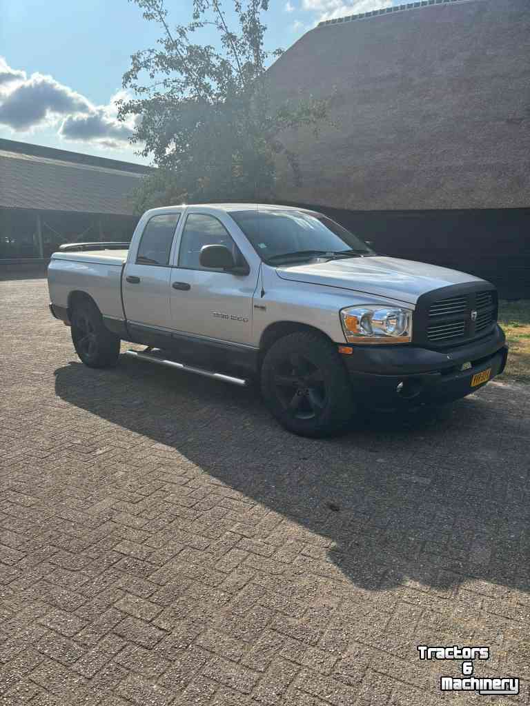 Other transport and industrial equipment and accessories  Dodge ram 1500 Quad Cab
