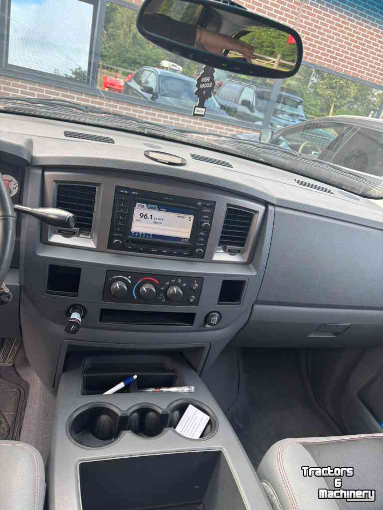 Other transport and industrial equipment and accessories  Dodge ram 1500 Quad Cab