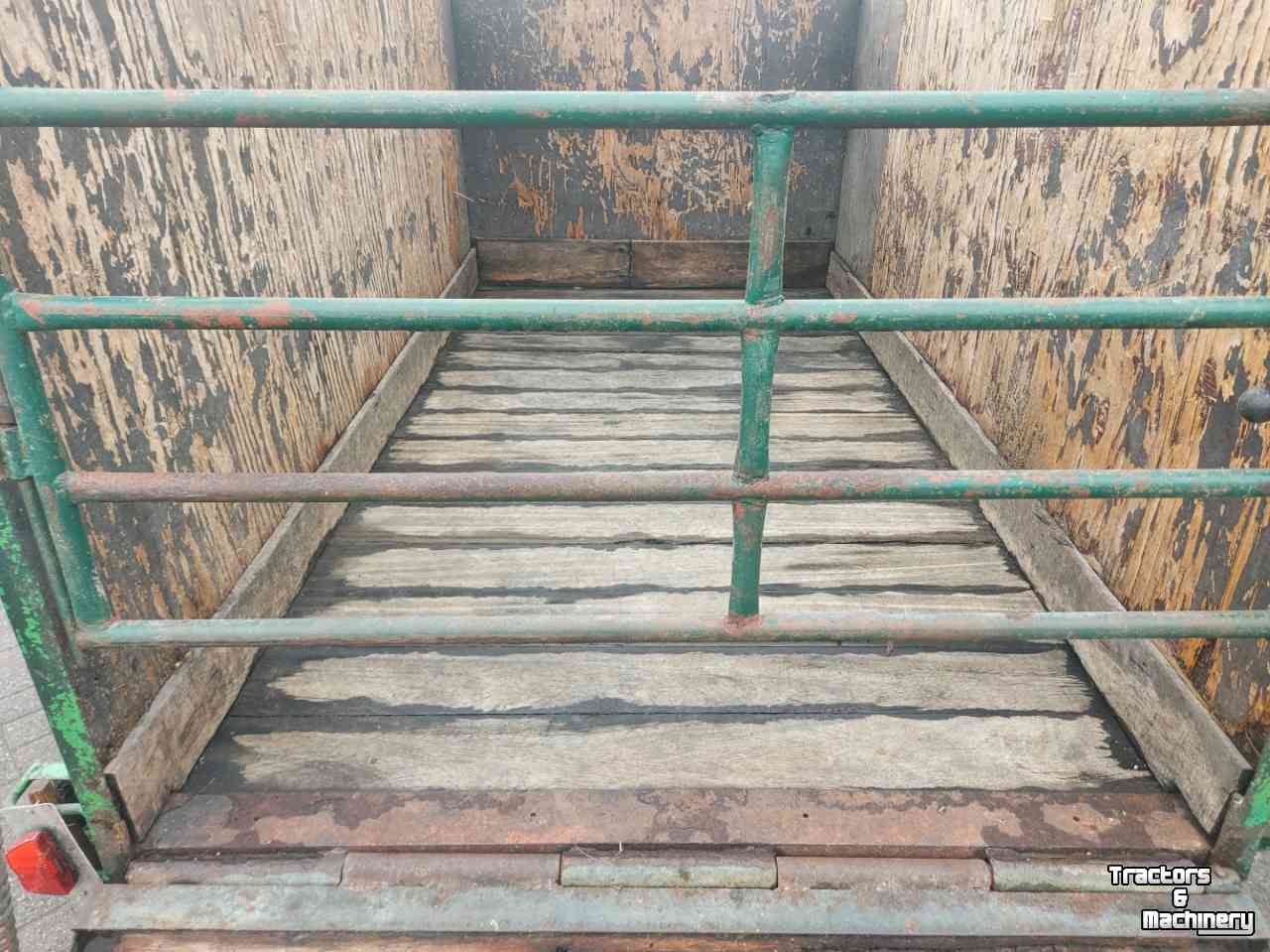Livestock trailer  Veewagen / Veetrailer / Veetransportwagen