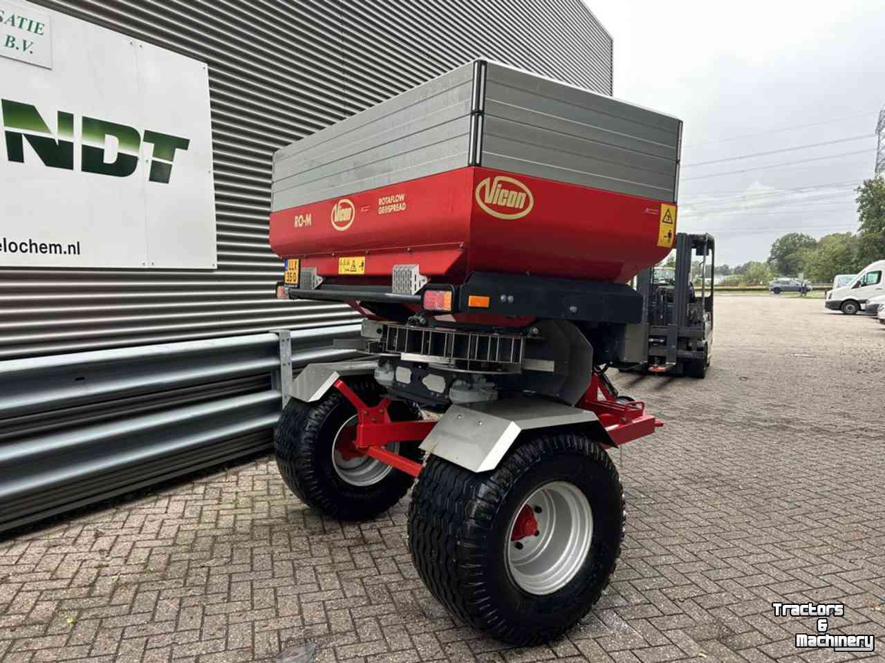 Fertilizer spreader Vicon RO-M Rotaflow Geospread Kunstmeststrooier