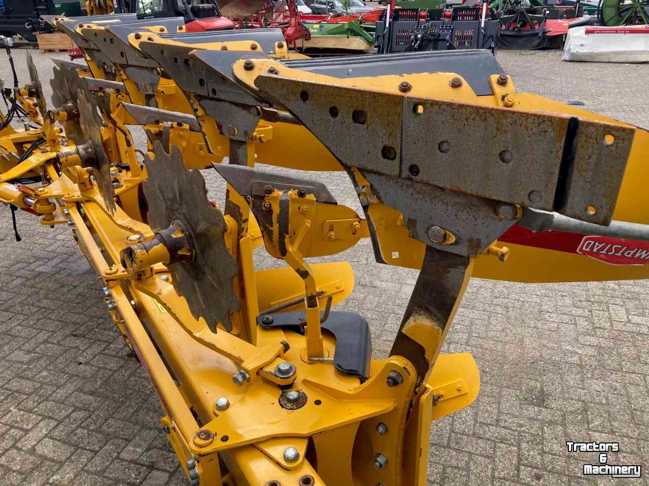 Ploughs Rumptstad 480V4+0-100L
