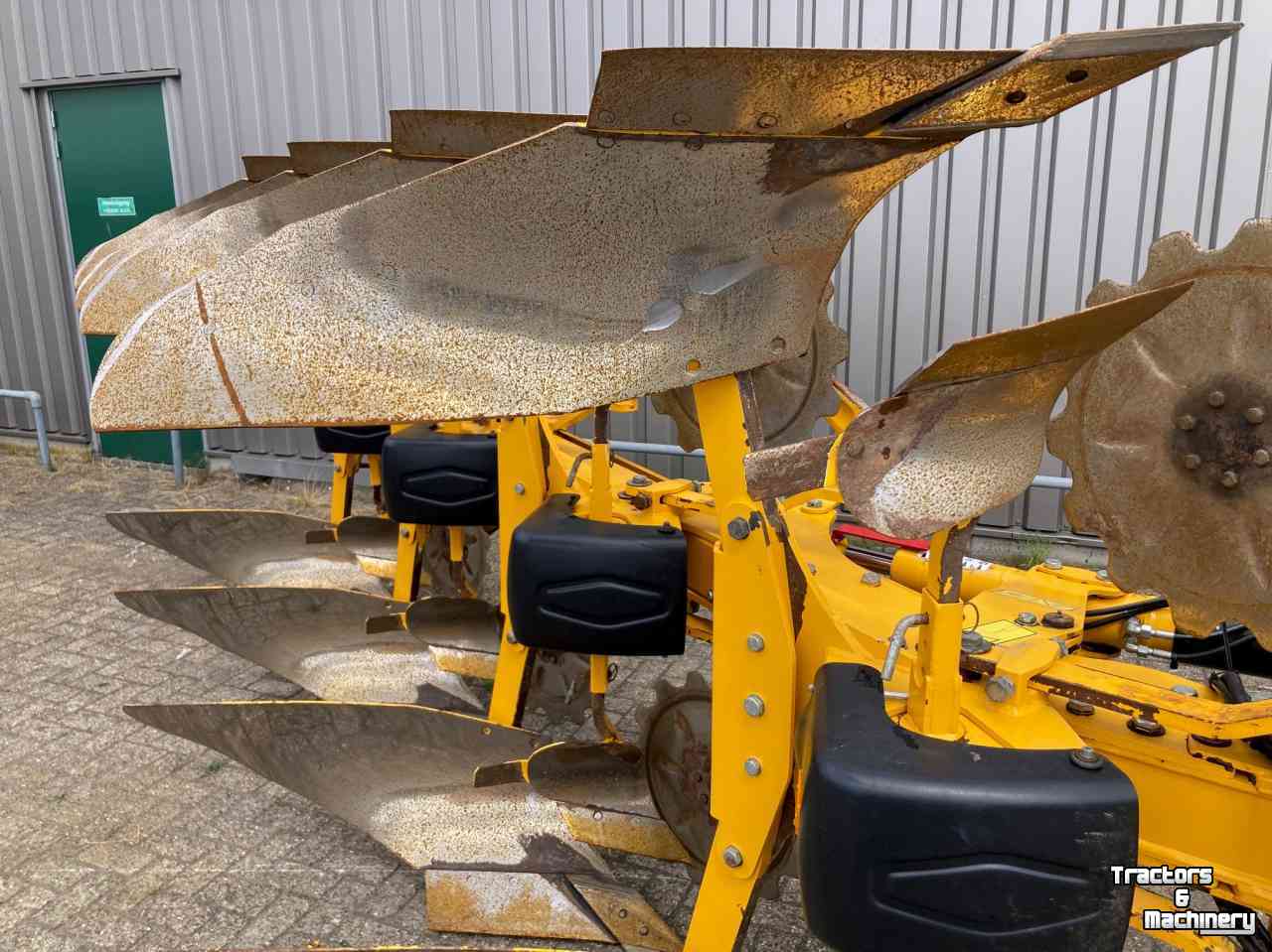 Ploughs Rumptstad 480V4+0-100L