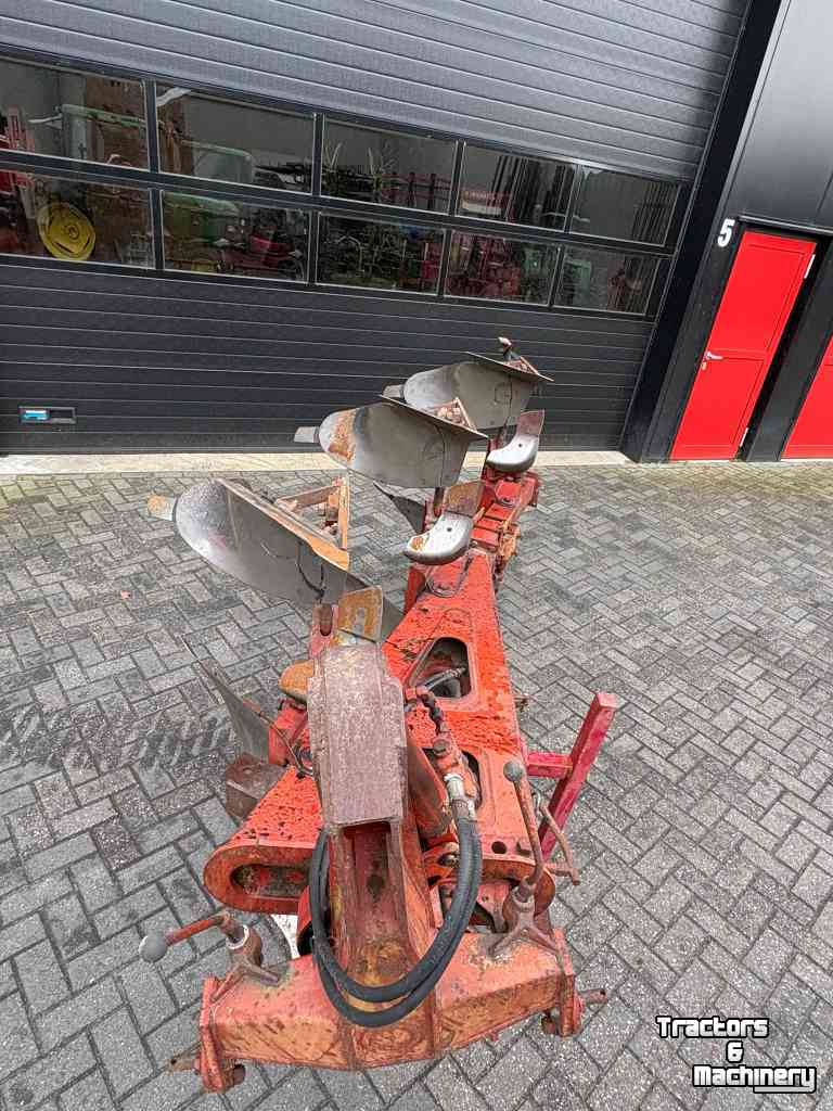 Ploughs Krone Askan 140/3