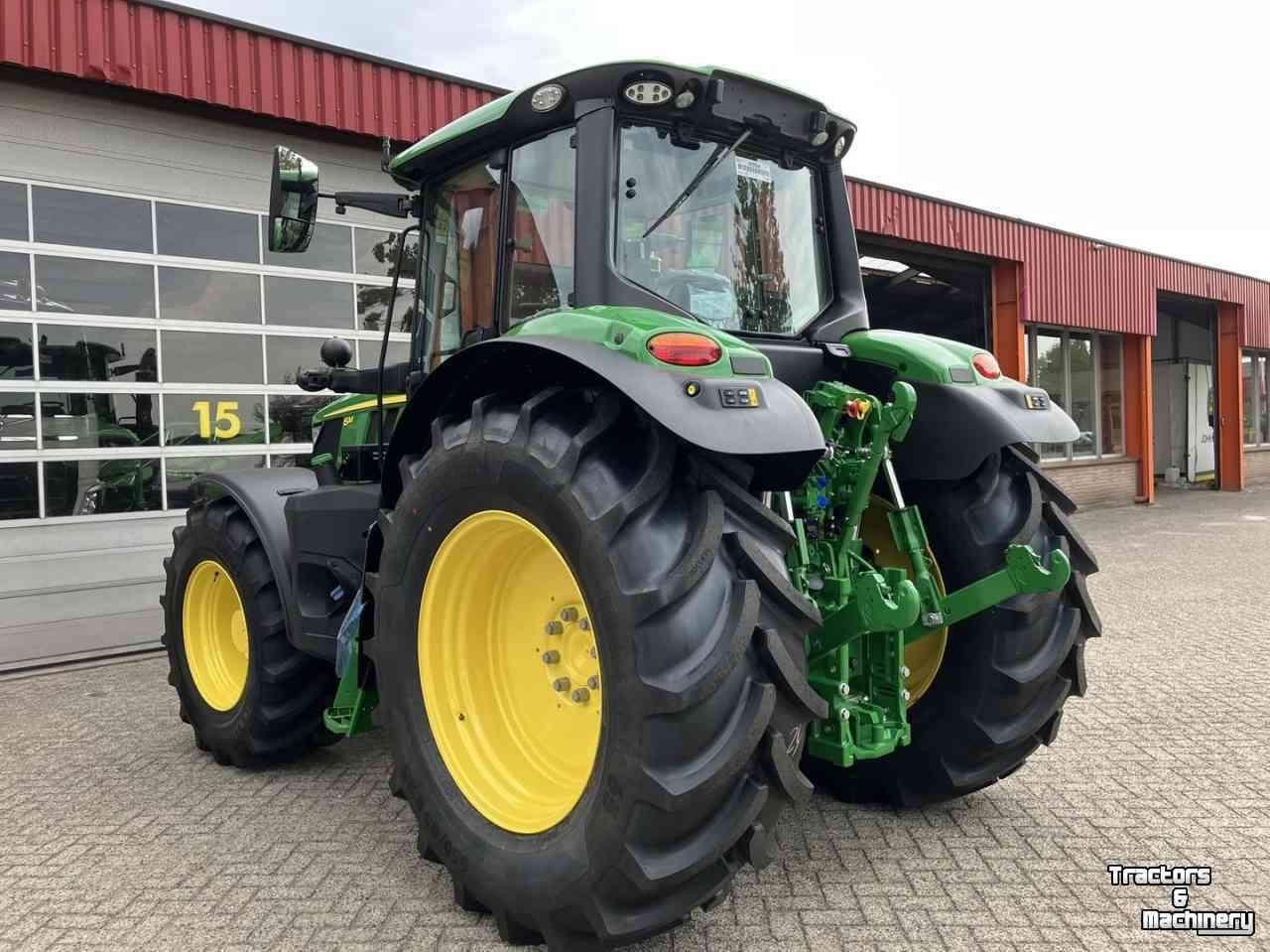 Tractor John Deere 6M 150