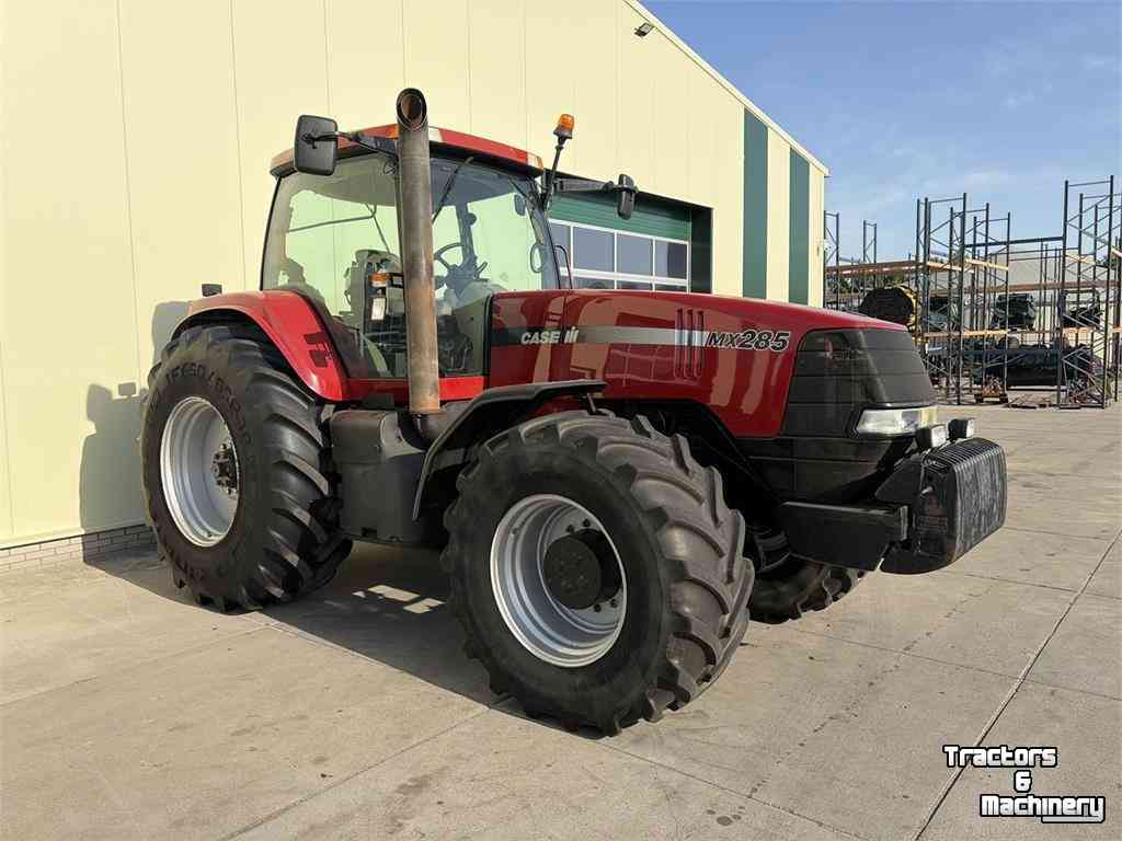Tractor Case-IH Magnum MX 285 Tractor