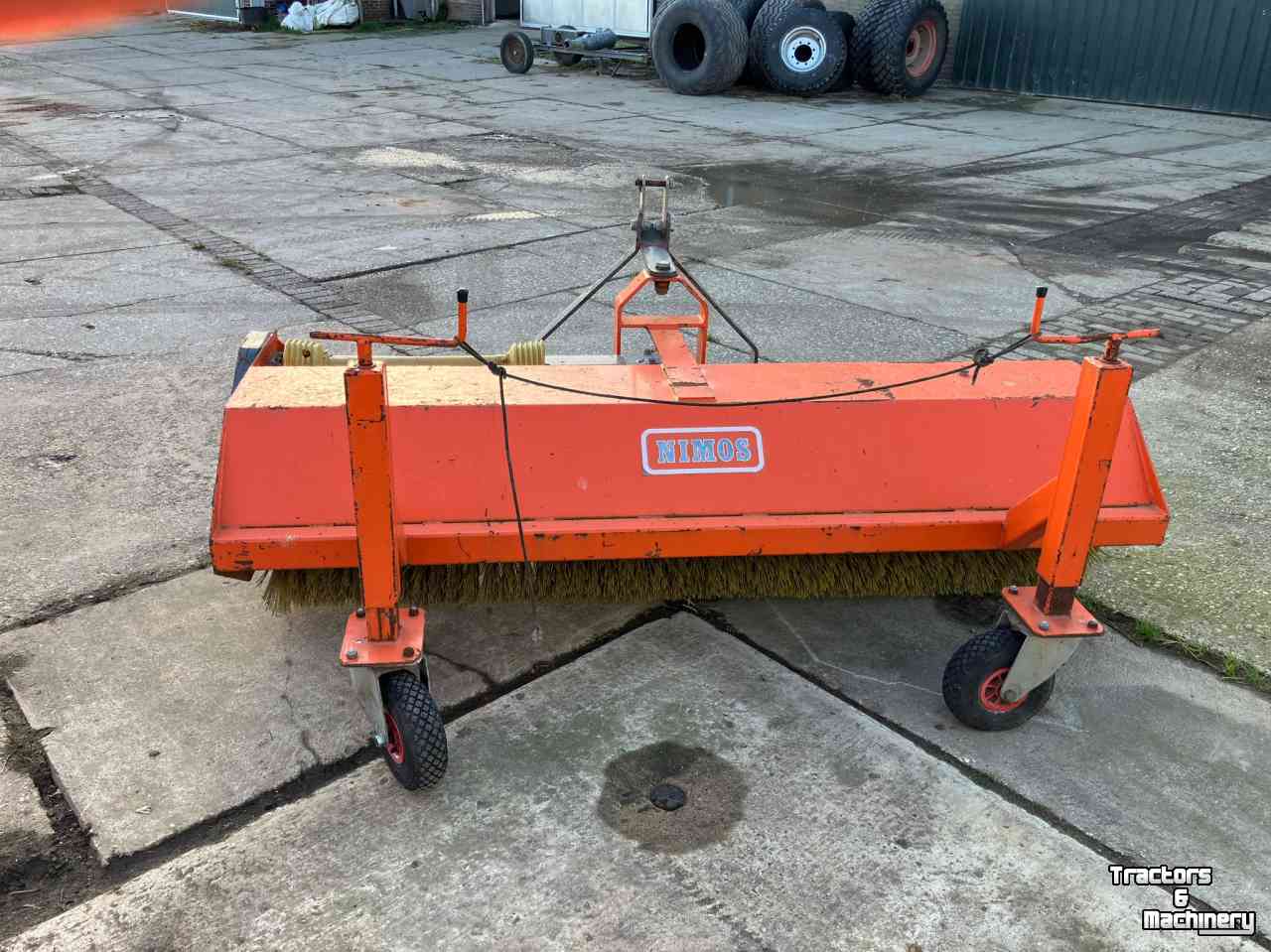 Sweeper Nimos NB220