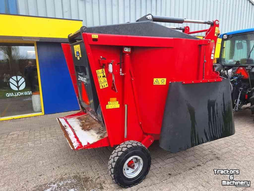 Silage grab-cutter wagon Trioliet Gigant 500