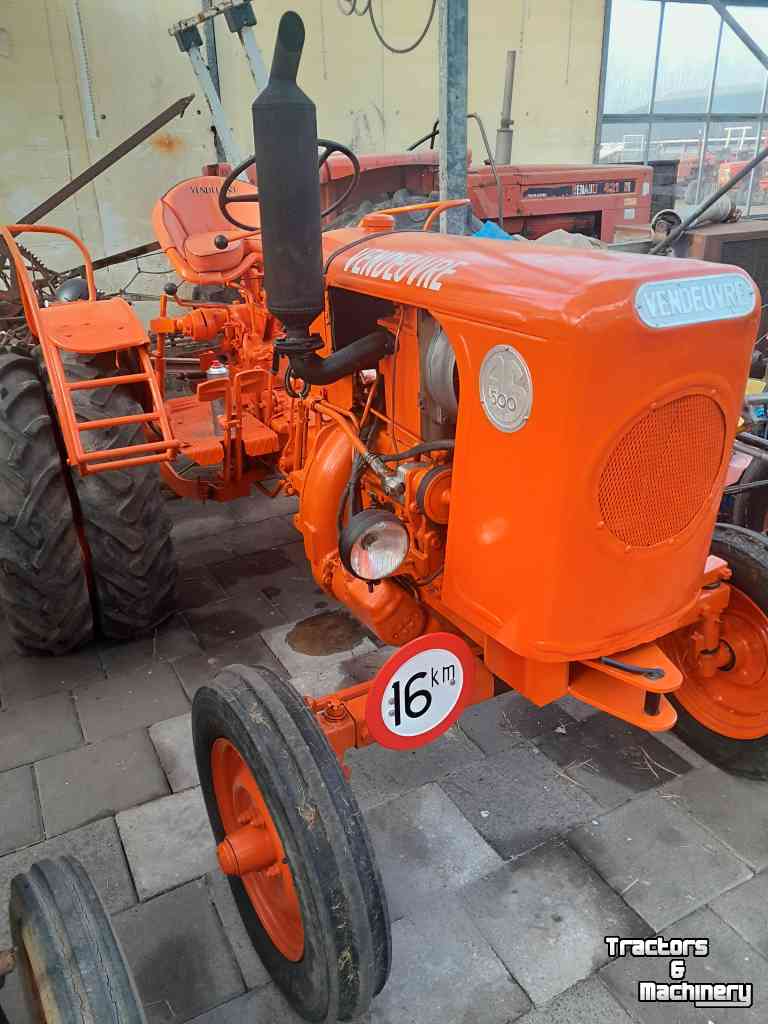 Tractor  500