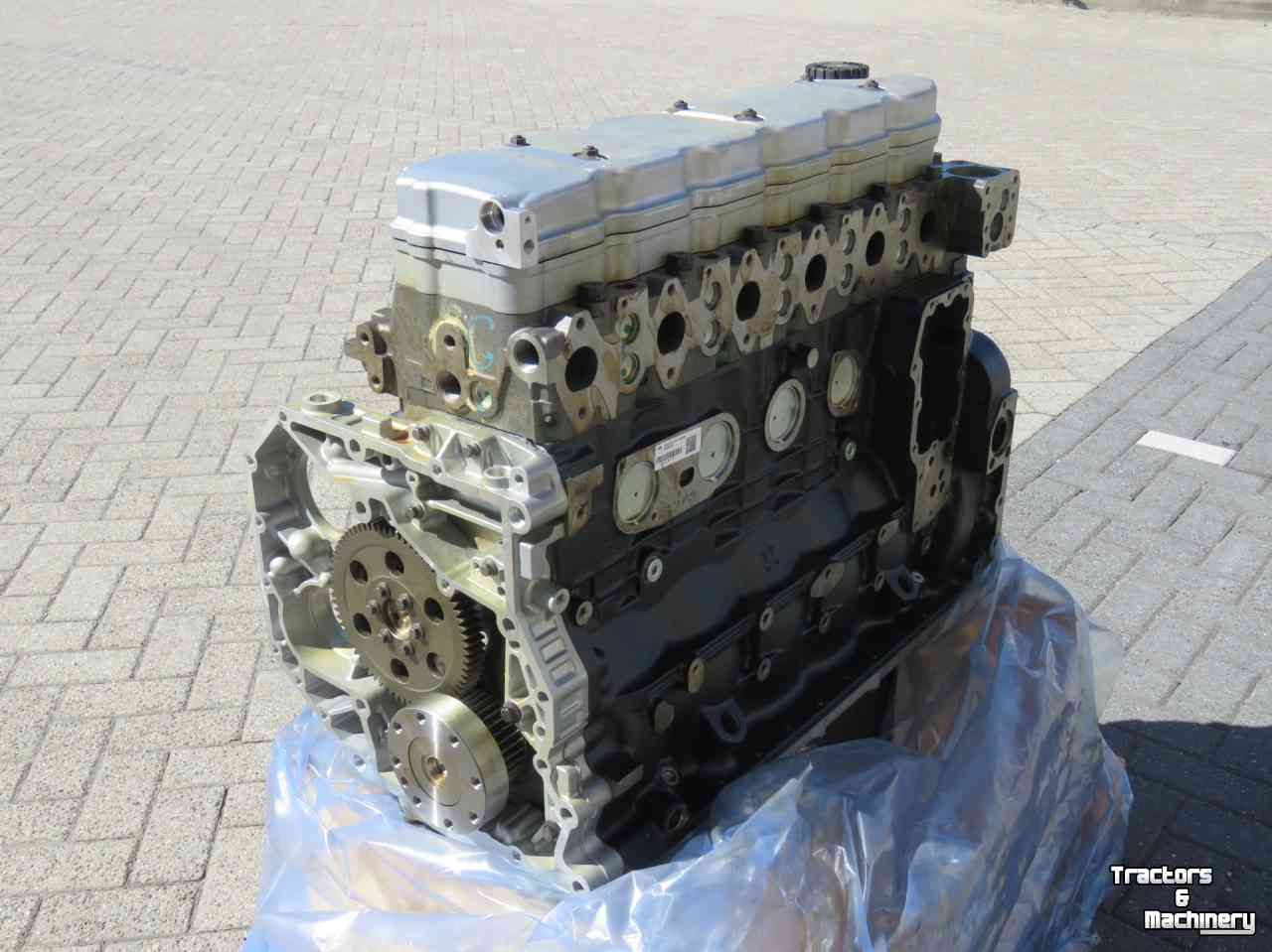 Engine FPT NEF Long Blok 6-cil parts no:5802423934L