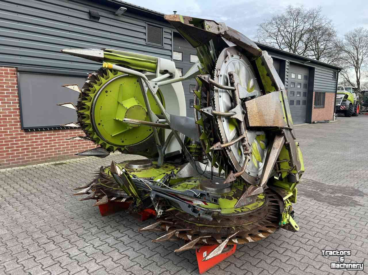 Cornhead Claas Orbis 600