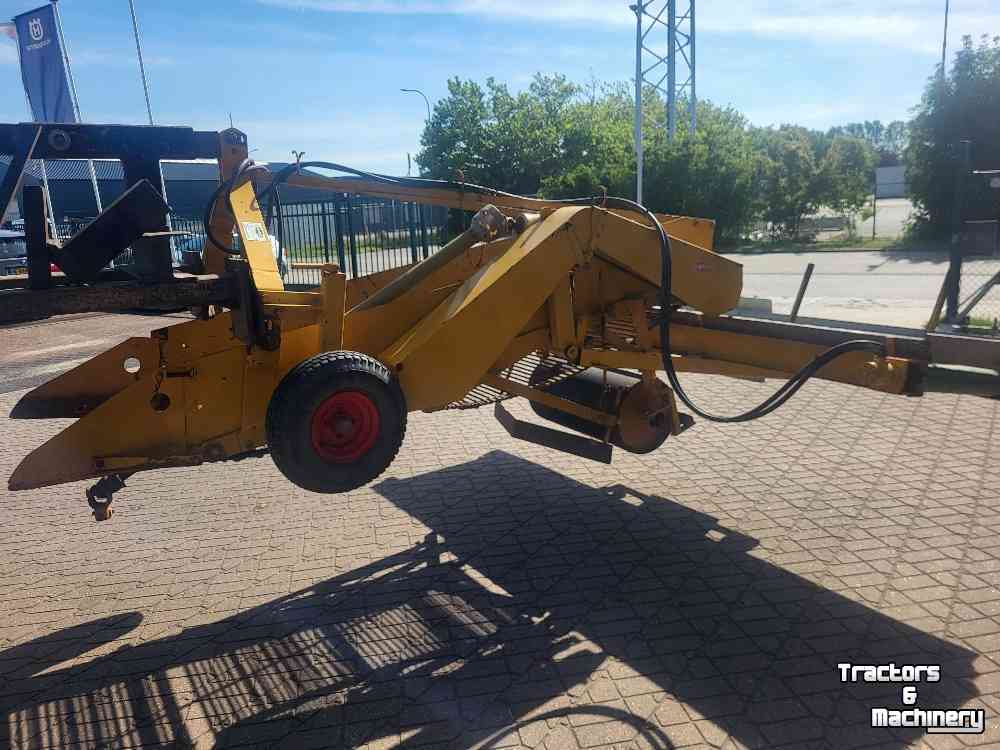Onion harvester Rumptstad Zwadverlegger
