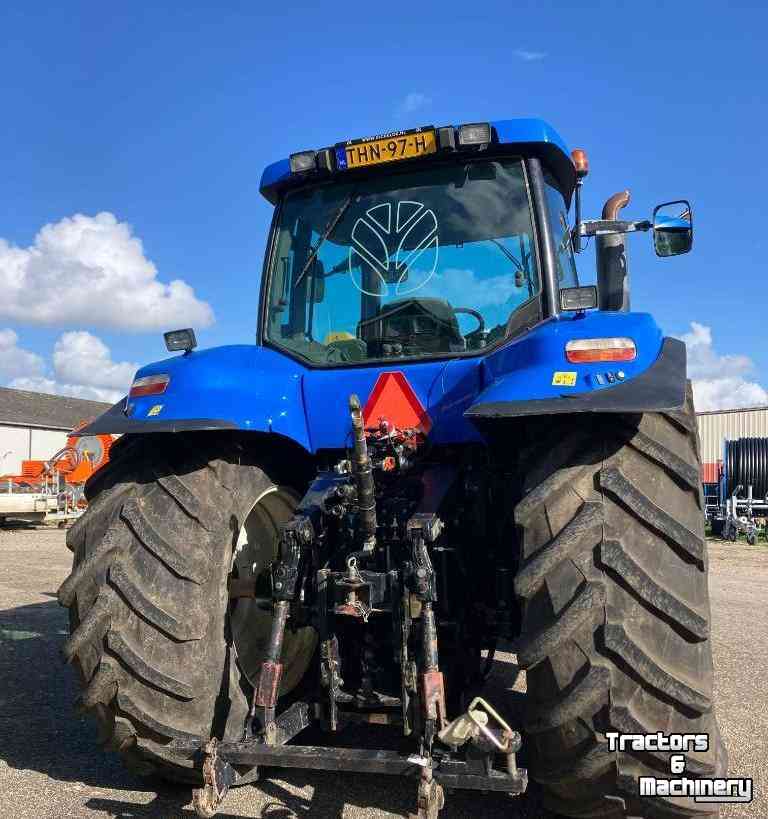 Tractors New Holland T 8040 Tractor