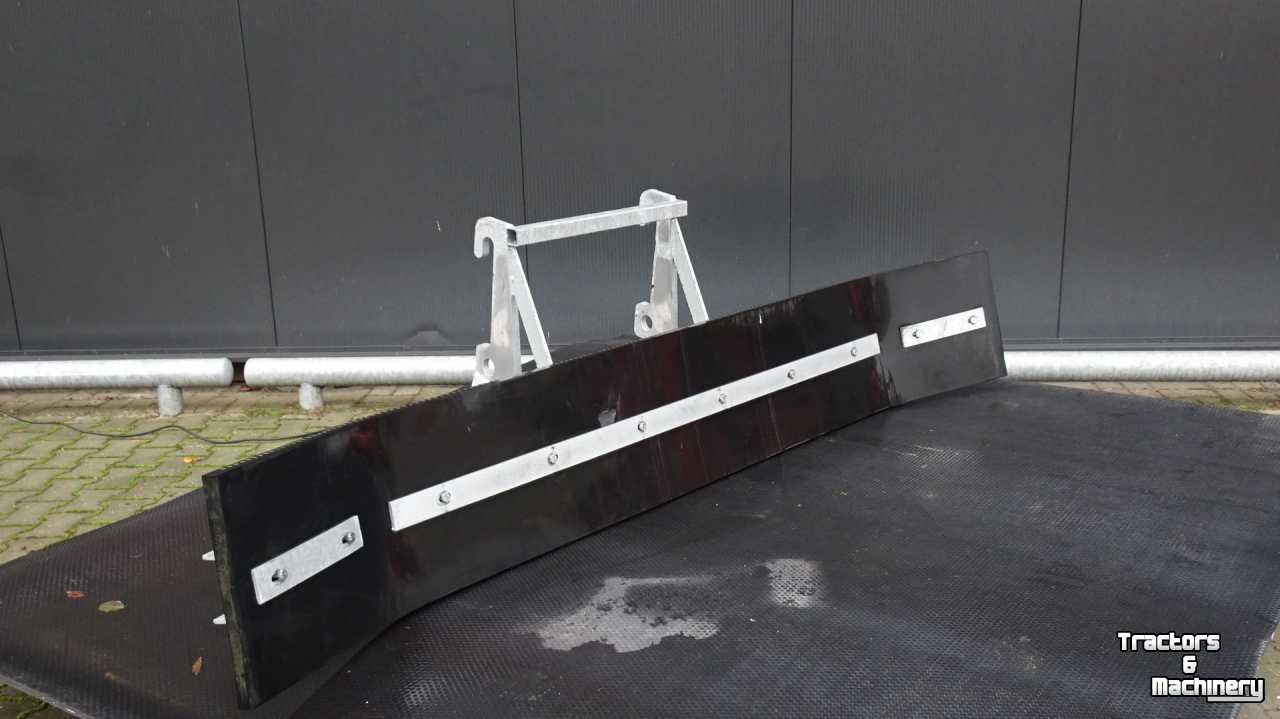 Rubber yard scraper Hofstede Rubber sneeuw modder schuif voer schuiver model Giant sluiting