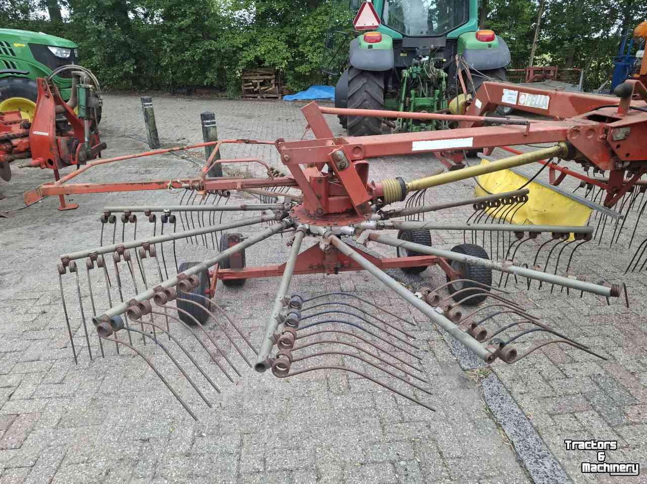 Rake Fella TS 781 HY hark zwadhark rugger duiner dijker wierser opduiner opdijker hooier