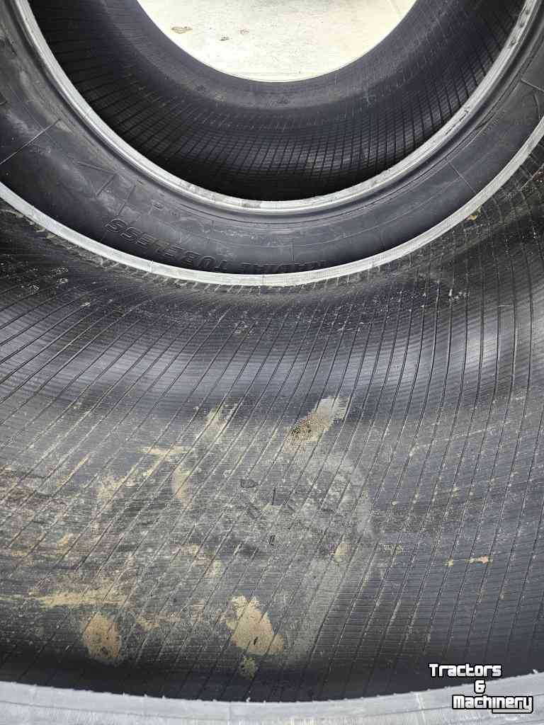 Wheels, Tyres, Rims & Dual spacers Michelin 900/60R32 MegaXbib