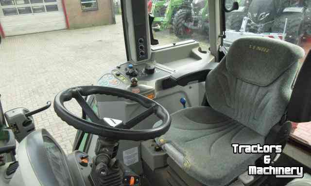Tractors Fendt 309 Vario met Stoll Frontlader / Voorlader
